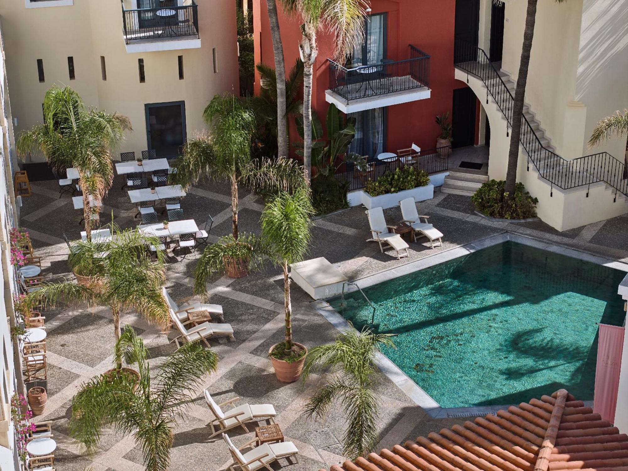 Grecotel Plaza House Hotel