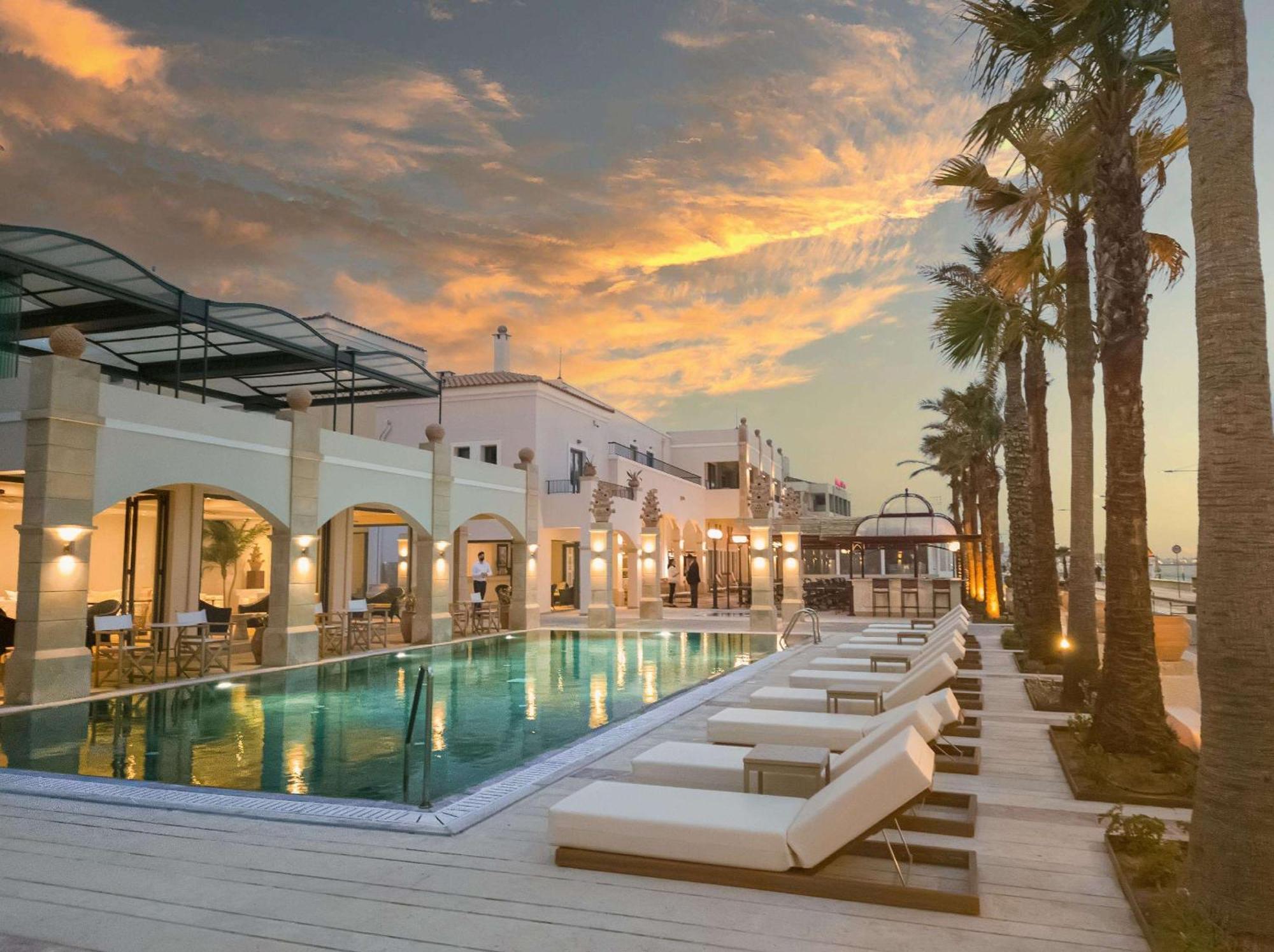 Grecotel Plaza 4*