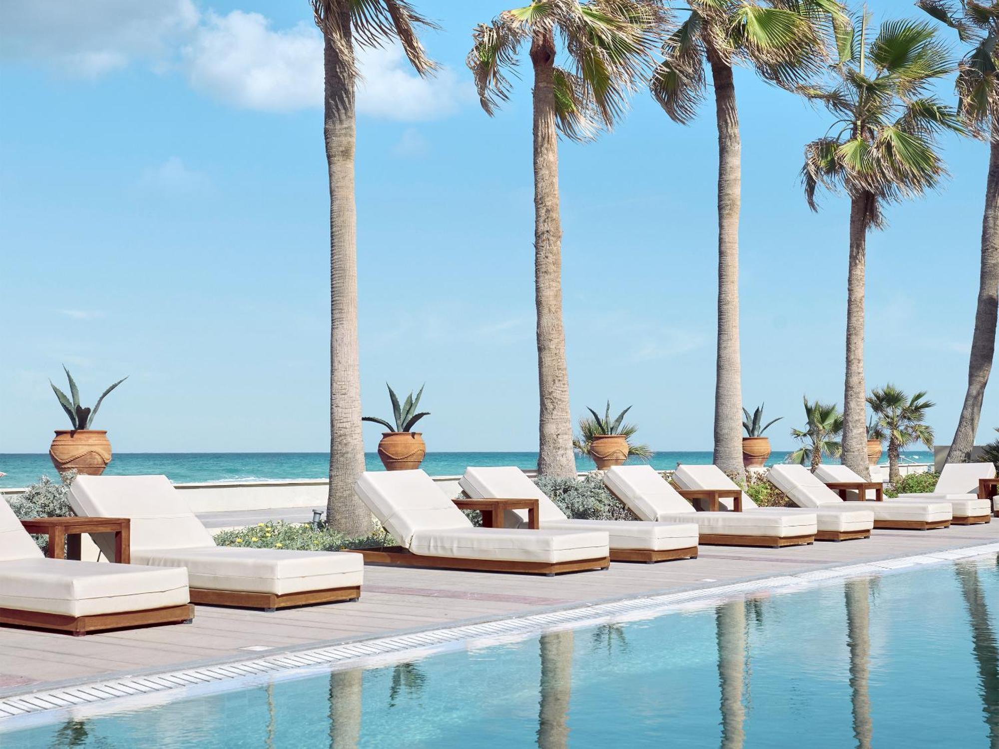 Grecotel Plaza House Отель 4*